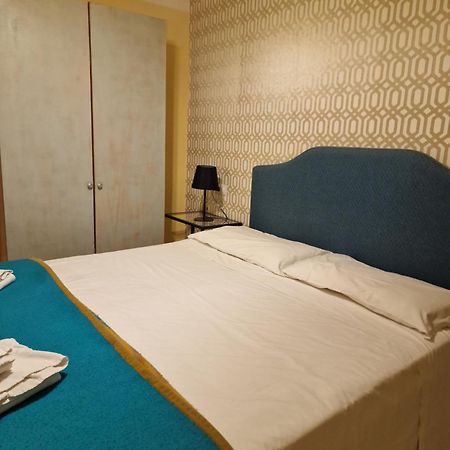 Locanda Al Centrale Caprino Veronese Kültér fotó