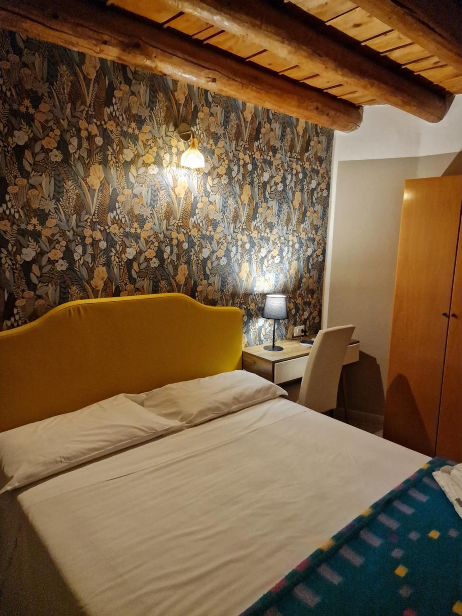 Locanda Al Centrale Caprino Veronese Kültér fotó