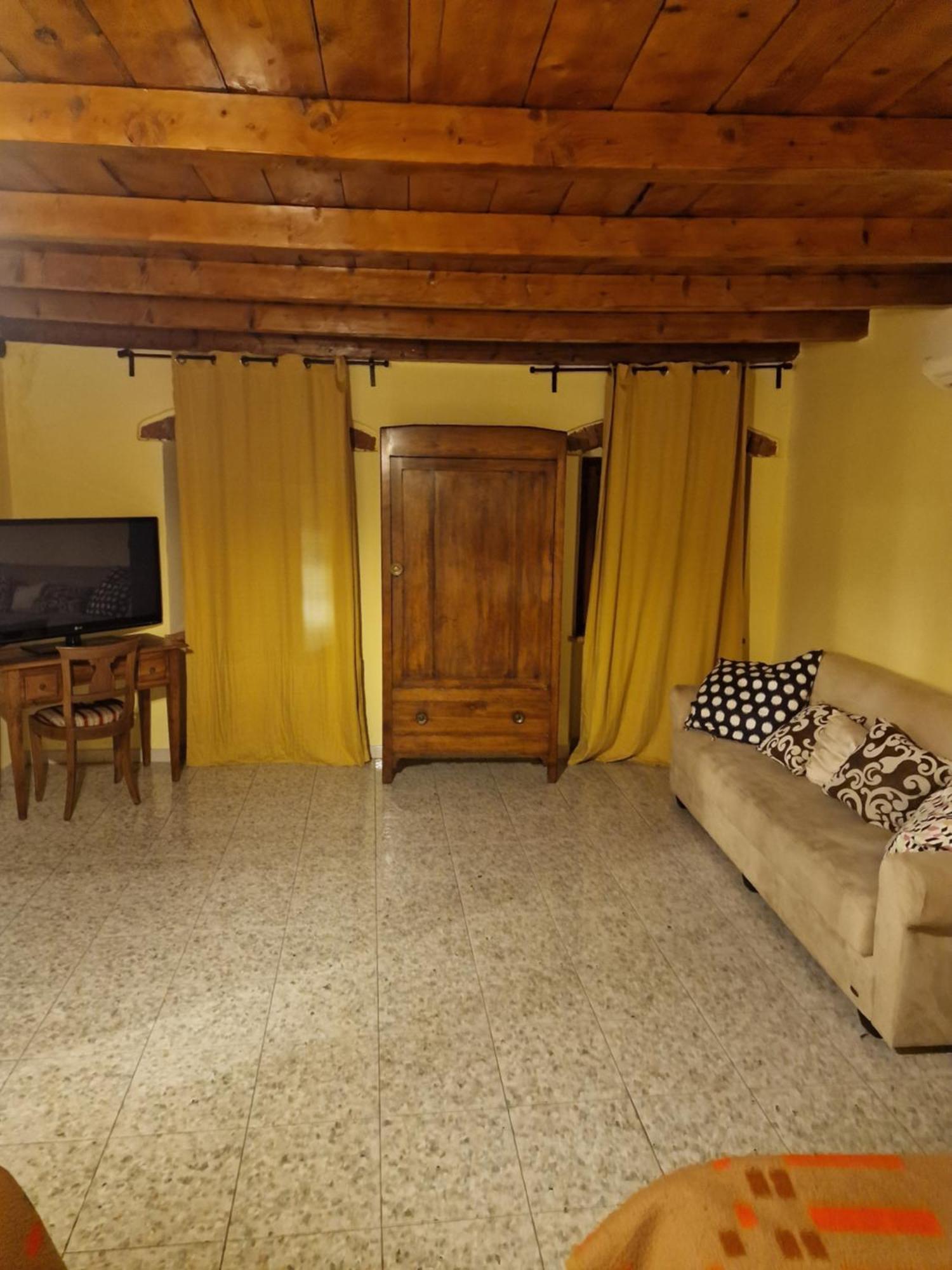 Locanda Al Centrale Caprino Veronese Kültér fotó