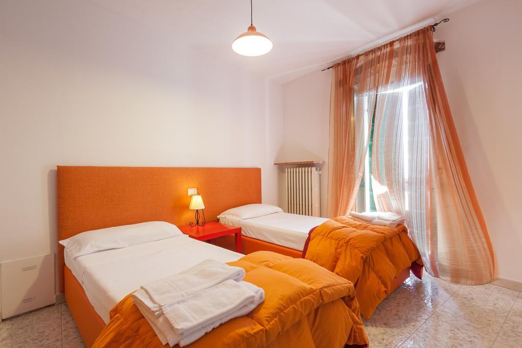 Locanda Al Centrale Caprino Veronese Kültér fotó